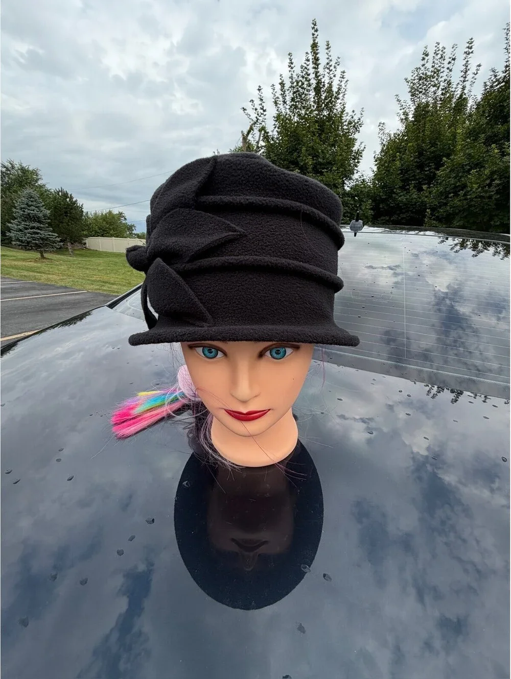 Hats Scarves & More Black Fleece Cloche Hat Bow Detail S-18